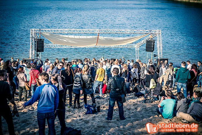 Der Stadtleben.de Festivalguide Festivalbühne am Wasser