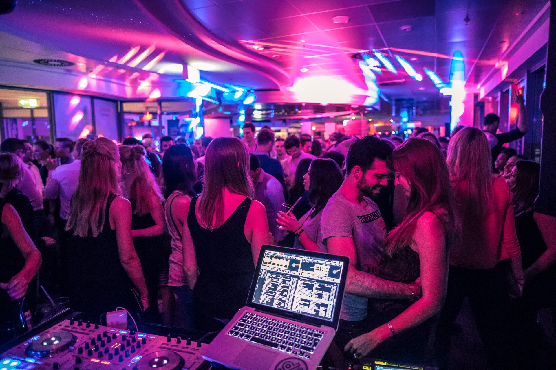 Single Party In Frankfurt Am Main