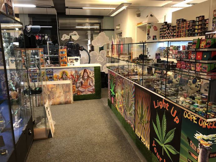 Magic Monkey Headshop