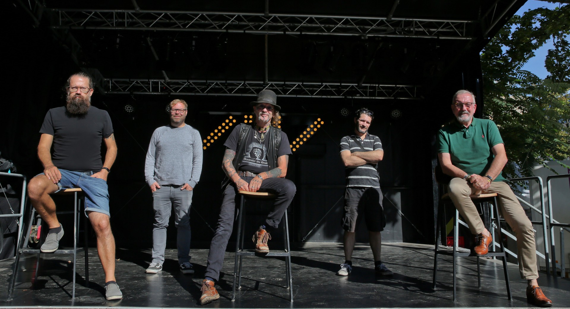 v.l.n.r.: Norbert Schön (Kulturclub schon schön), Ulf Glasenhardt (KUZ Kulturzentrum Mainz / mainzplus CITYMARKETING), Michael Vogt (Alexander The Great), Nicolas „Nak“ Golaz (Dorett Bar), August Moderer (mainzplus CITYMARKETING