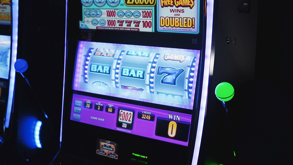 Spielautomat, Slots, Glücksspiel